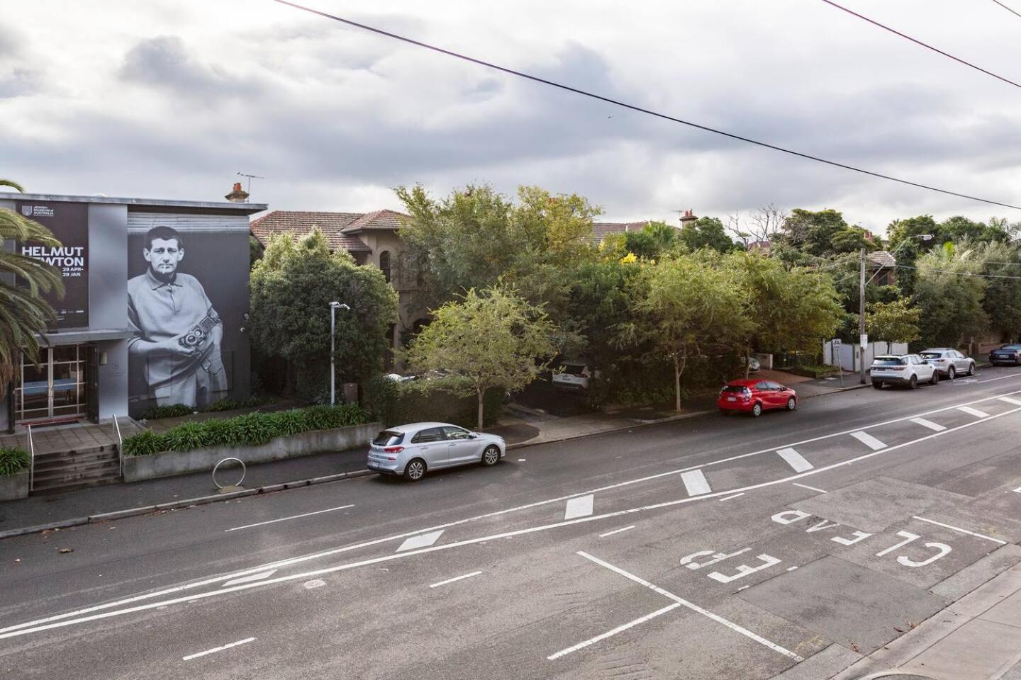 Trendy New York-Style Condo In Vibrant St Kilda เมลเบิร์น ภายนอก รูปภาพ